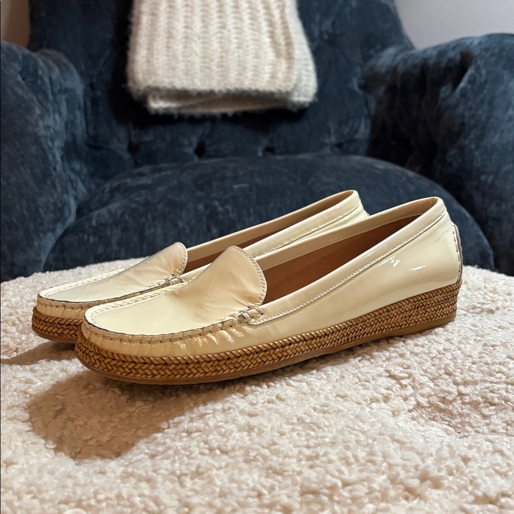 Stuart Weitzman Geek Flat Tan Loafers espadrille size 7
